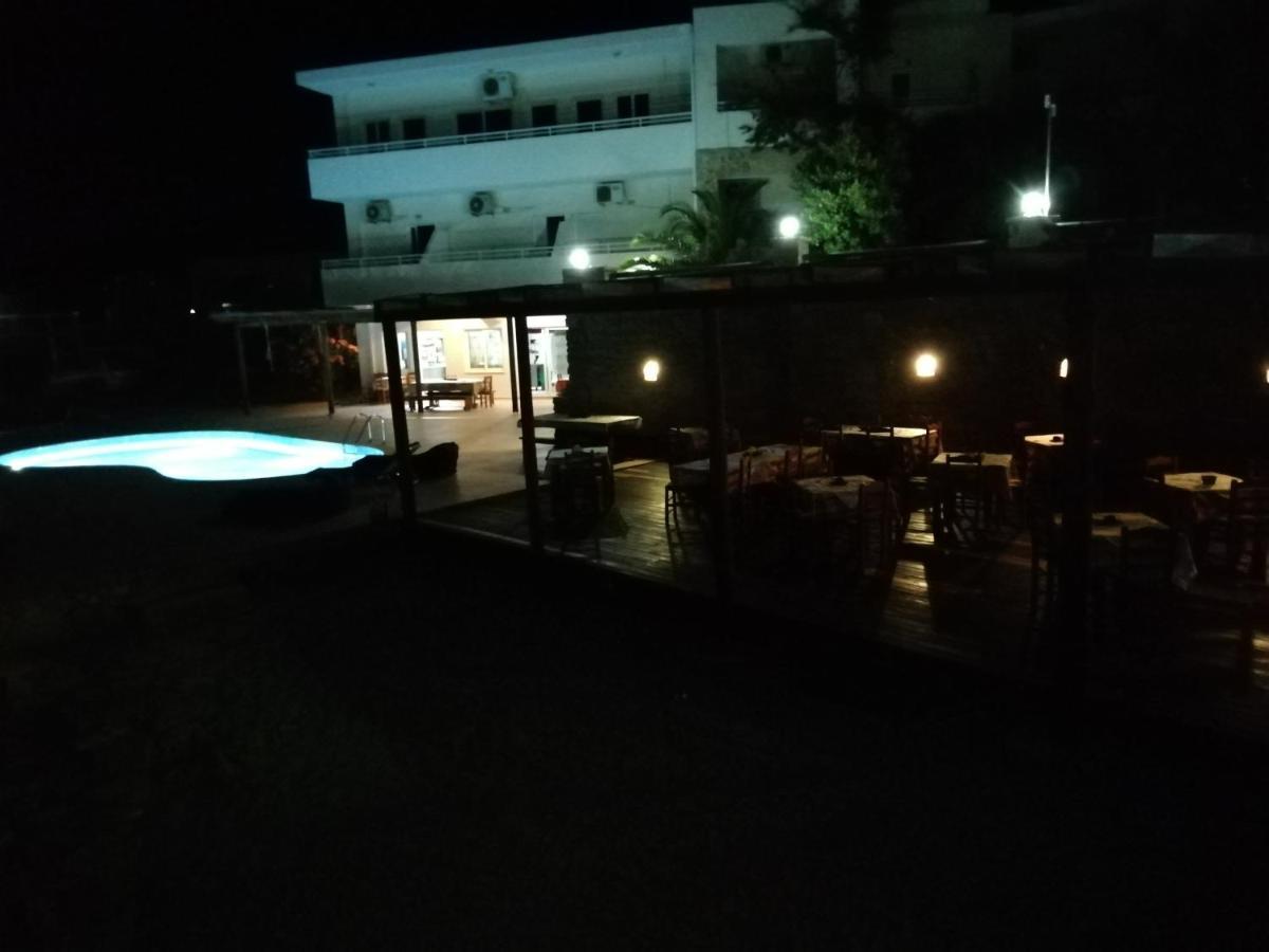 Hill Of Calm Hotel Triopetra Luaran gambar