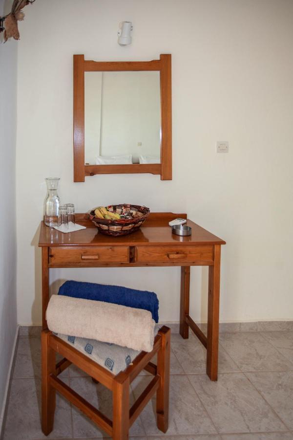 Hill Of Calm Hotel Triopetra Luaran gambar