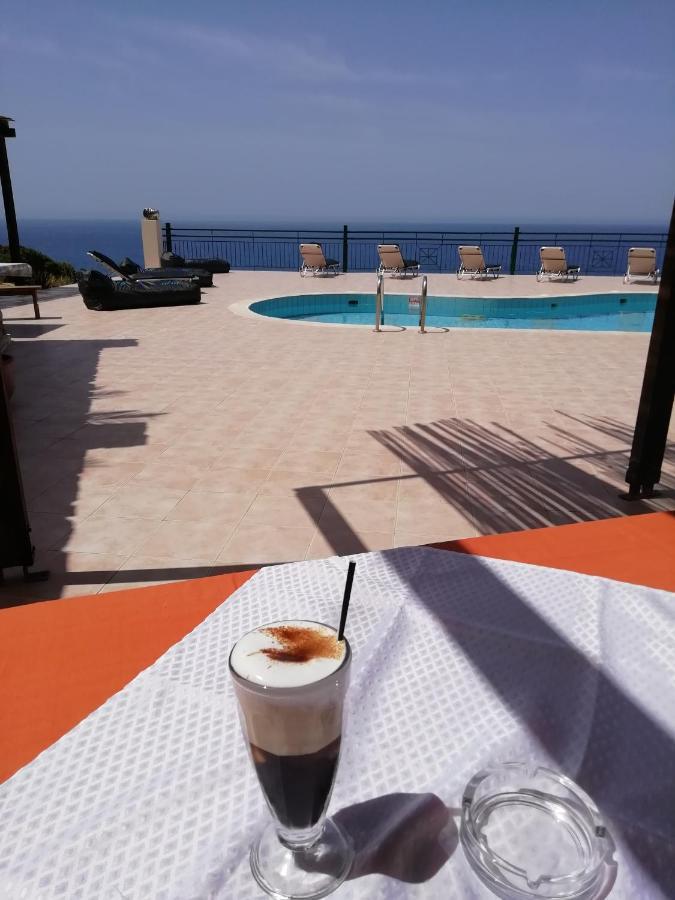 Hill Of Calm Hotel Triopetra Luaran gambar