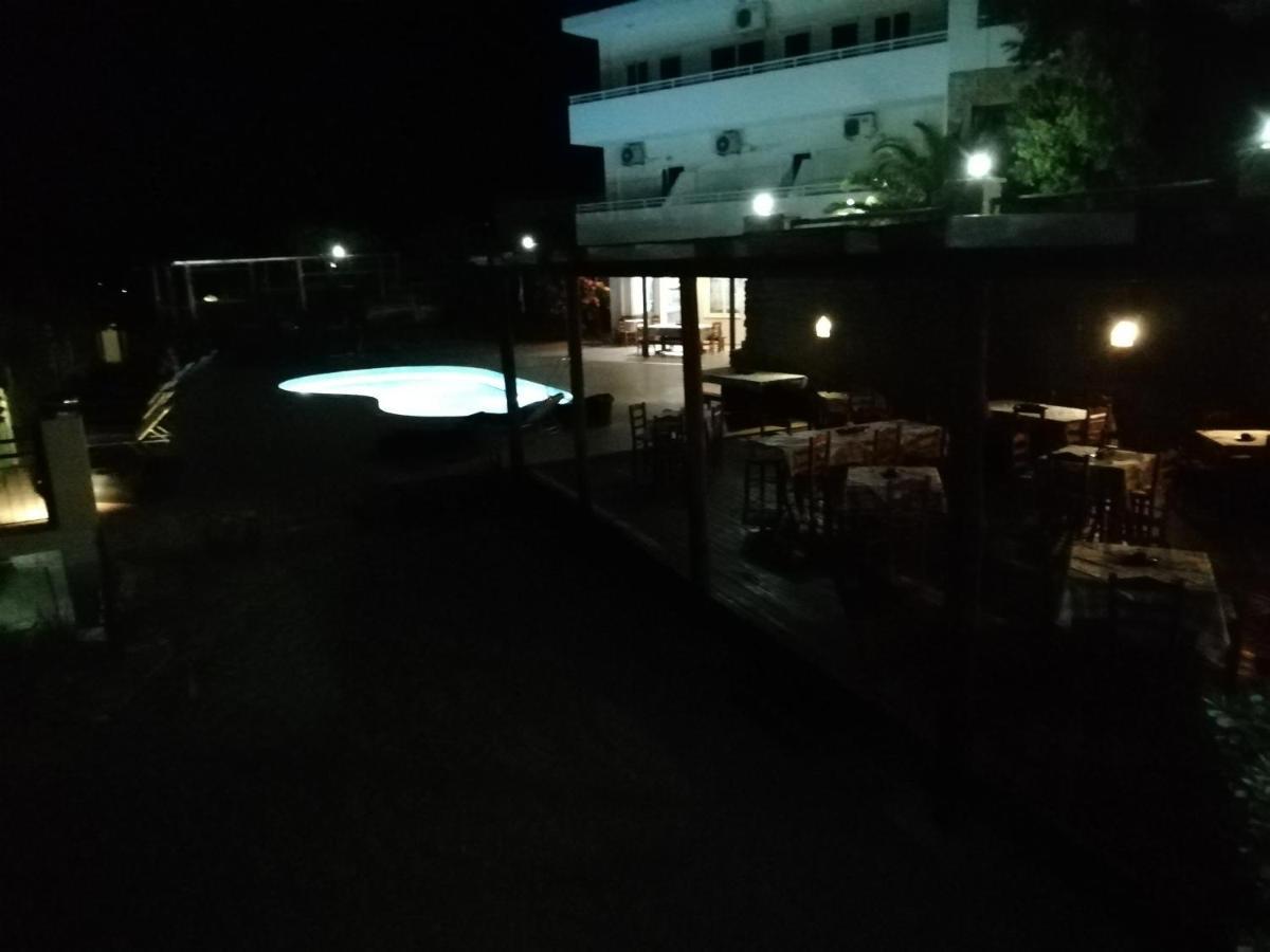 Hill Of Calm Hotel Triopetra Luaran gambar